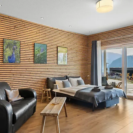 فندق مبيت وإفطار Chalet Diognysos B&B, Wellness & Boutique Hotel, Valais Crans-Montana Diogne