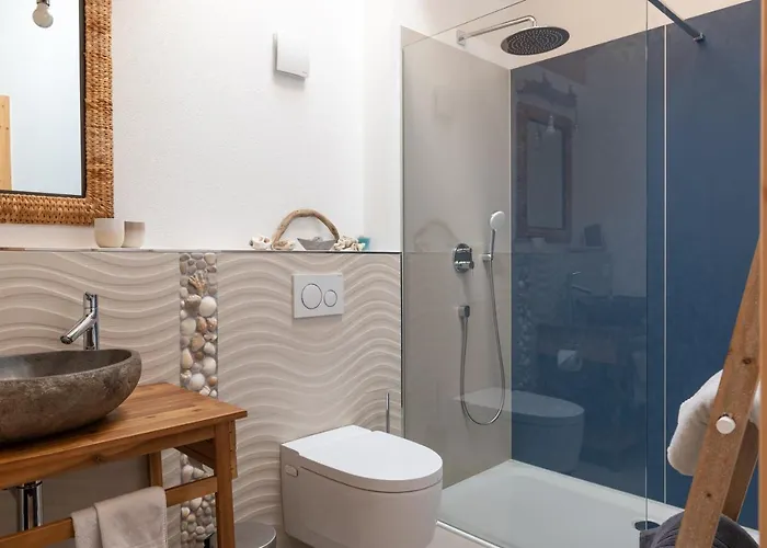 Diognysos B&b, Wellness & Boutique 住宿加早餐酒店 克莱恩 蒙塔纳